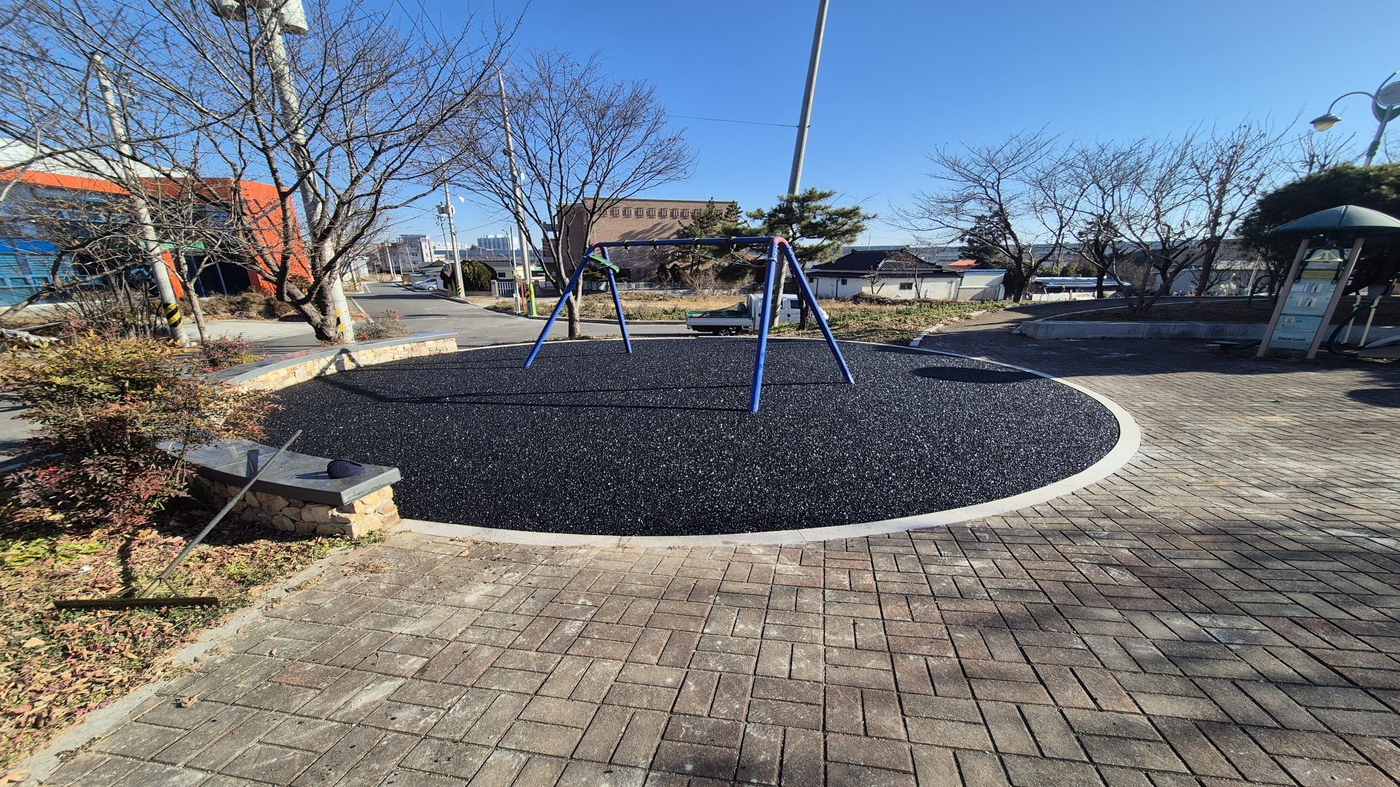 KakaoTalk_20251209_131132585_23.jpg